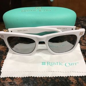 NWT sunglasses